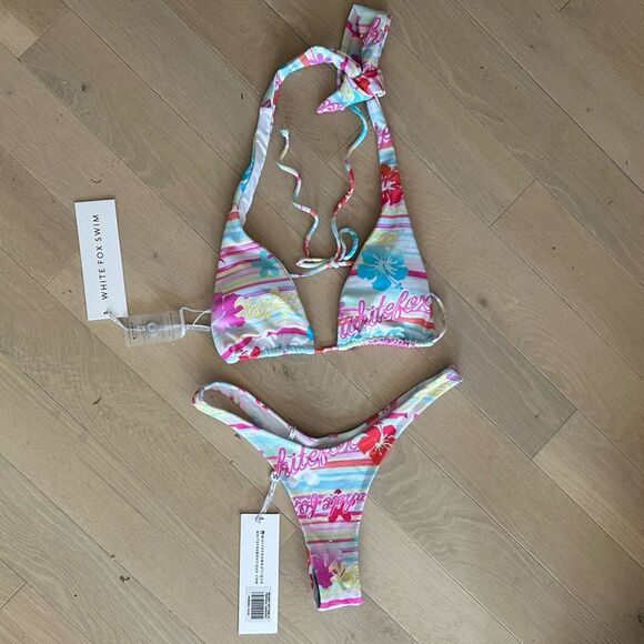 White Fox Boutique Other - white fox boutique ‘tropical horizon’ bikini set XS